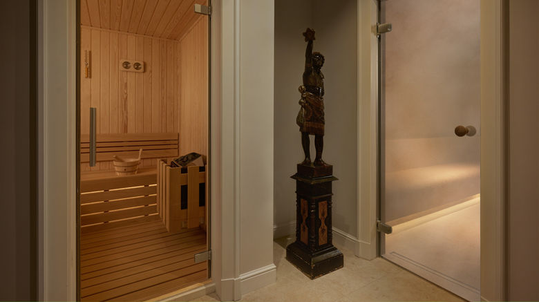 <b>Grand Hotel De La Ville Spa</b>. Images powered by <a href="https://www.leonardoworldwide.com/" title="Leonardo Worldwide" target="_blank">Leonardo</a>.