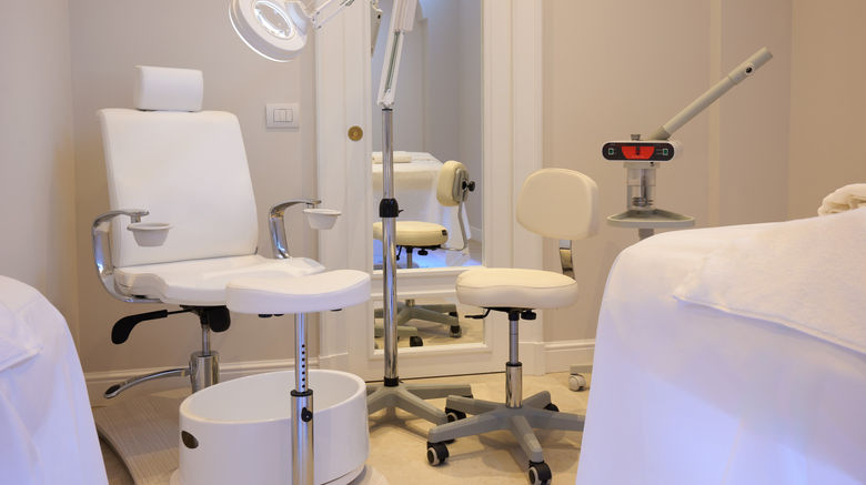 <b>Grand Hotel De La Ville Spa</b>. Images powered by <a href="https://www.leonardoworldwide.com/" title="Leonardo Worldwide" target="_blank">Leonardo</a>.