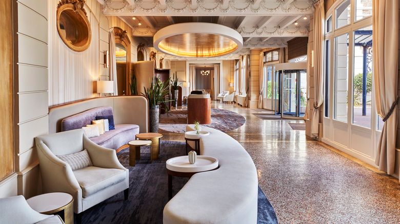 <b>Hotel Barriere Le Grand Hotel Dinard Lobby</b>. Images powered by <a href="https://www.leonardoworldwide.com/" title="Leonardo Worldwide" target="_blank">Leonardo</a>.