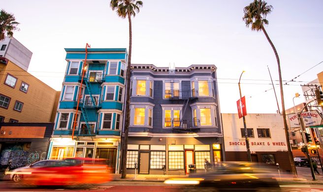 1906 MISSION Exterior
