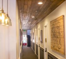 1906 MISSION Lobby