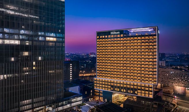 Hilton Shanghai Zhangjiang Science City Exterior