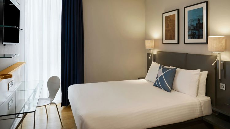 Four Points Flex by Sheraton Cardiff Room