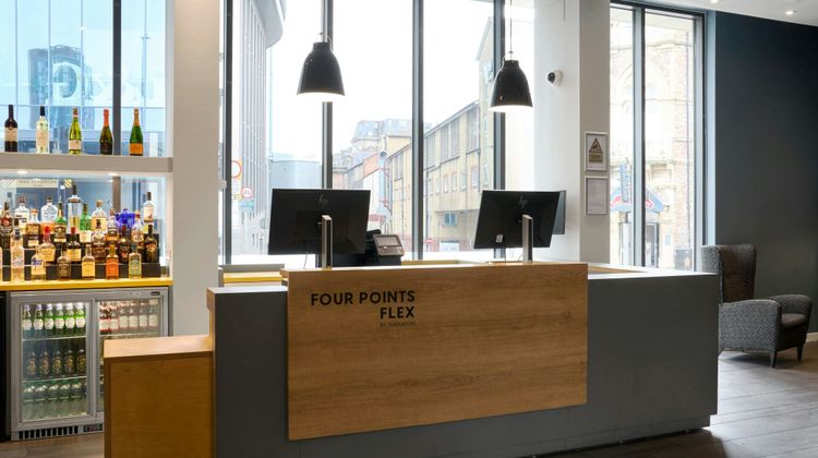Four Points Flex by Sheraton Cardiff Lobby
