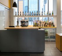 Four Points Flex by Sheraton Cardiff Lobby