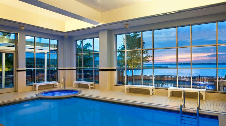 Sheraton Erie Bayfront Hotel Pool