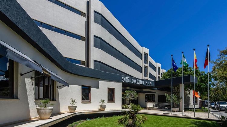 Hotel Don Diego Exterior