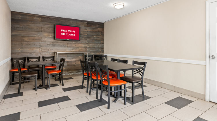 Red Roof Inn Charlotte - Airport Exterior