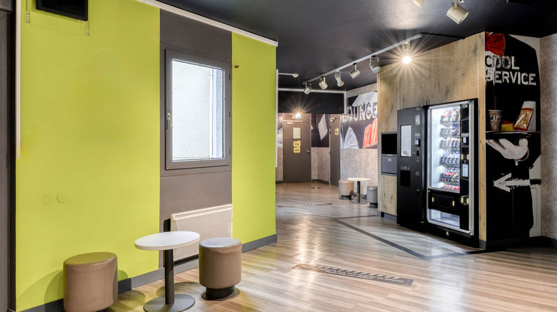 <b>B&B HOTEL Montpellier Sud Lattes Lobby</b>. Images powered by <a href="https://www.leonardoworldwide.com/" title="Leonardo Worldwide" target="_blank">Leonardo</a>.