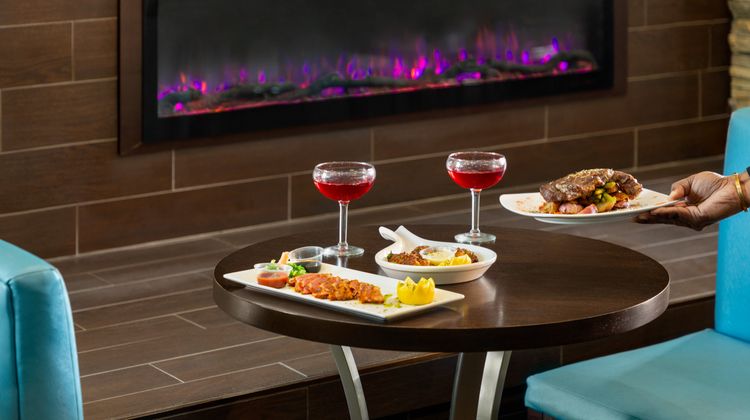 Holiday Inn Virginia Beach-Norfolk Hotel Restaurant