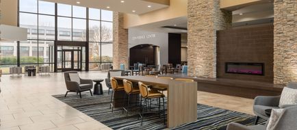 Holiday Inn Virginia Beach-Norfolk Hotel Exterior