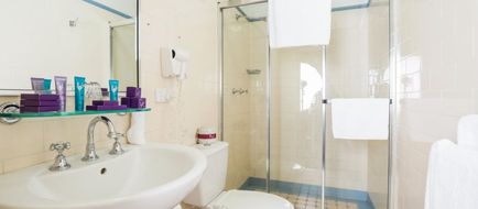 Avonmore on the Park Room