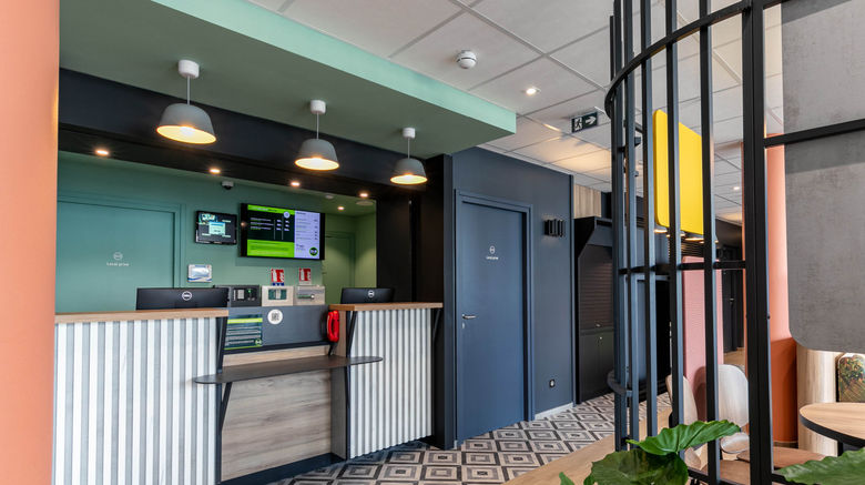 <b>B&B Hotel Mulhouse Bale Aeroport Lobby</b>. Images powered by <a href="https://www.leonardoworldwide.com/" title="Leonardo Worldwide" target="_blank">Leonardo</a>.