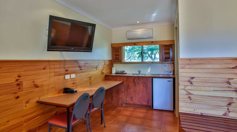 <b>Kimberley Hotel Room</b>. Images powered by <a href="https://www.leonardoworldwide.com/" title="Leonardo Worldwide" target="_blank">Leonardo</a>.