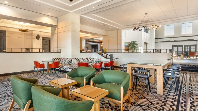 <b>Omni Interlocken Hotel Lobby</b>. Images powered by <a href="https://www.leonardoworldwide.com/" title="Leonardo Worldwide" target="_blank">Leonardo</a>.