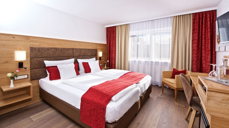 <b>Park Hotel Laim Room</b>. Images powered by <a href="https://www.leonardoworldwide.com/" title="Leonardo Worldwide" target="_blank">Leonardo</a>.