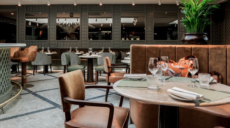 Crossbasket Castle Restaurant