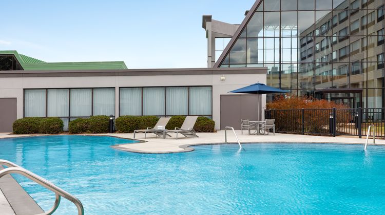 Holiday Inn Virginia Beach-Norfolk Hotel Pool