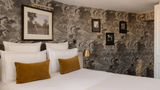 Bourgogne et Montana Hotel Room