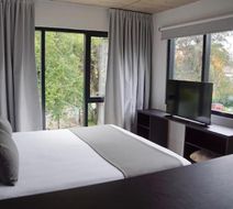 MERIT PARQUE LELOIR Room