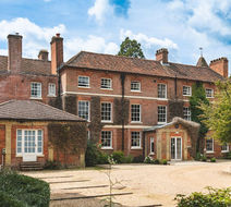 Bartley Lodge Hotel Exterior