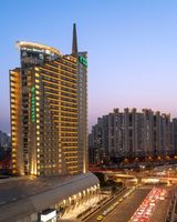 Holiday Inn Express Zhabei