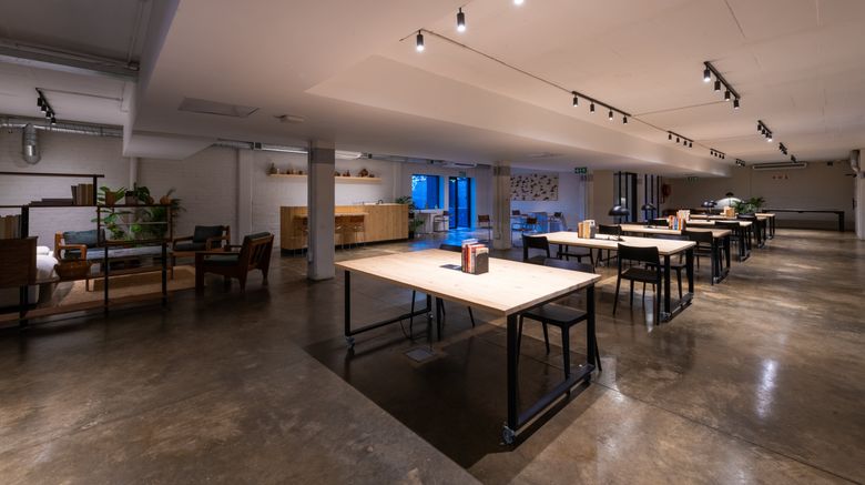 <b>BlackBrick Bedfordview Lobby</b>. Images powered by <a href="https://www.leonardoworldwide.com/" title="Leonardo Worldwide" target="_blank">Leonardo</a>.