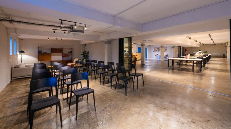 <b>BlackBrick Bedfordview Lobby</b>. Images powered by <a href="https://www.leonardoworldwide.com/" title="Leonardo Worldwide" target="_blank">Leonardo</a>.