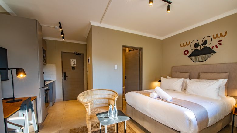 <b>BlackBrick Bedfordview Room</b>. Images powered by <a href="https://www.leonardoworldwide.com/" title="Leonardo Worldwide" target="_blank">Leonardo</a>.