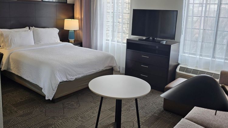 Staybridge Suites Room