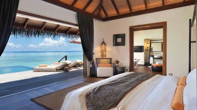 <b>Ayada Maldives Pool</b>. Images powered by <a href="https://www.leonardoworldwide.com/" title="Leonardo Worldwide" target="_blank">Leonardo</a>.