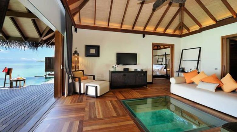 <b>Ayada Maldives Suite</b>. Images powered by <a href="https://www.leonardoworldwide.com/" title="Leonardo Worldwide" target="_blank">Leonardo</a>.