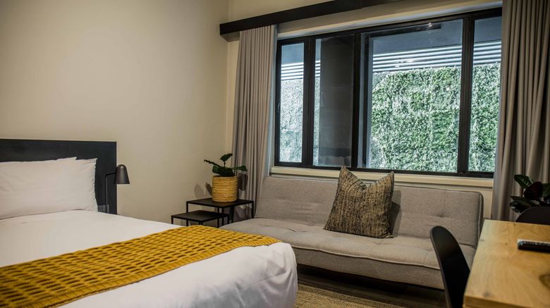 <b>BlackBrick Sandton 1 Room</b>. Images powered by <a href="https://www.leonardoworldwide.com/" title="Leonardo Worldwide" target="_blank">Leonardo</a>.