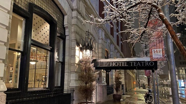 Hotel Teatro Exterior