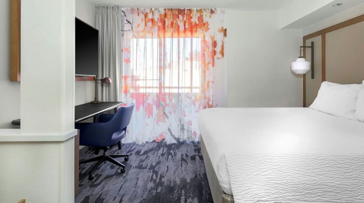 Fairfield Inn & Suites San Jose Airport Suite