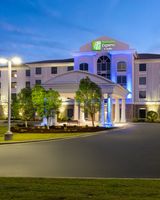 Holiday Inn Express & Suites Aiken