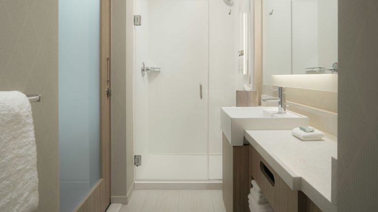 <b>SpringHill Suites Tampa Downtown Room</b>. Images powered by <a href="https://www.leonardoworldwide.com/" title="Leonardo Worldwide" target="_blank">Leonardo</a>.