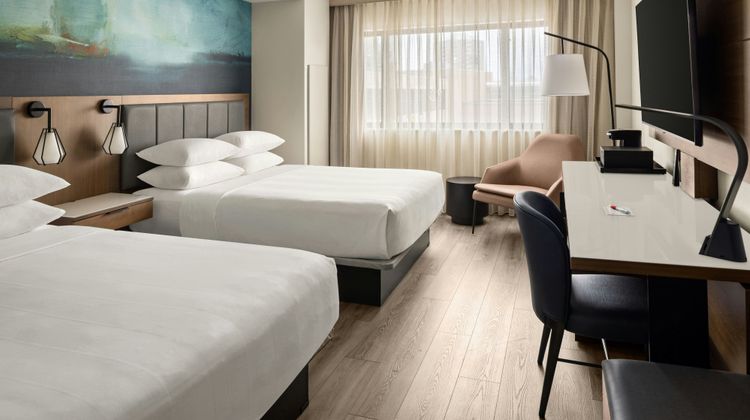 Oshkosh Marriott Waterfront Hotel & Conv Room