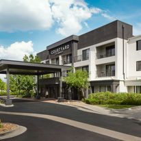 Courtyard Boulder Longmont