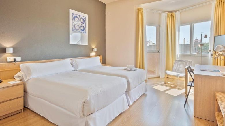 <b>TRH La Motilla Hotel Room</b>. Images powered by <a href="https://www.leonardoworldwide.com/" title="Leonardo Worldwide" target="_blank">Leonardo</a>.