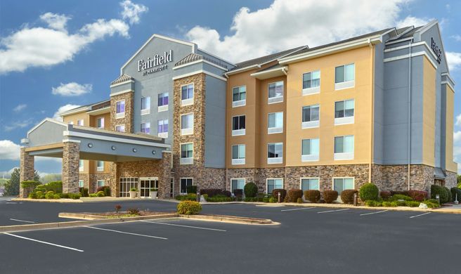 Fairfield Inn & Suites Commerce Exterior