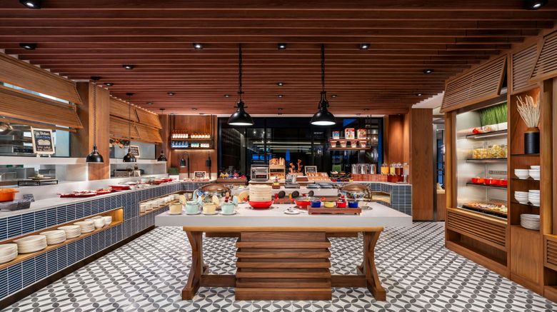 <b>Four Points by Sheraton Bangkok Restaurant</b>. Images powered by <a href="https://www.leonardoworldwide.com/" title="Leonardo Worldwide" target="_blank">Leonardo</a>.