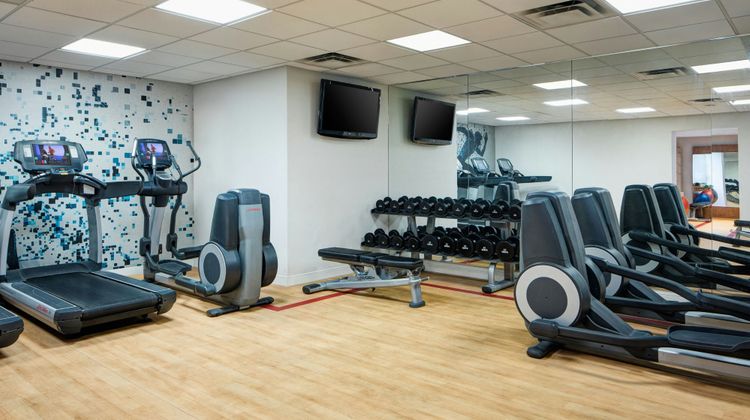 Sheraton Westport Chalet Hotel St. Louis Health Club