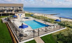Ocean Mist Beach Hotel & Suites