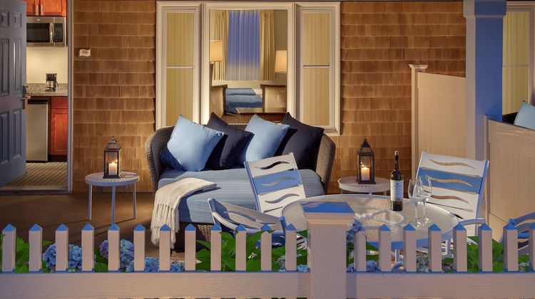 Ocean Mist Beach Hotel & Suites Room