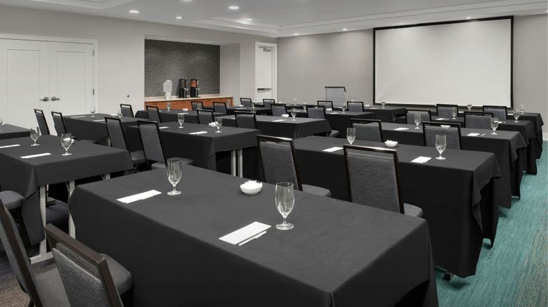 <b>Residence Inn Seattle Bellevue/Downtown Meeting</b>. Images powered by <a href="https://www.leonardoworldwide.com/" title="Leonardo Worldwide" target="_blank">Leonardo</a>.