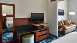 Fairfield Inn & Suites Knoxville West Suite