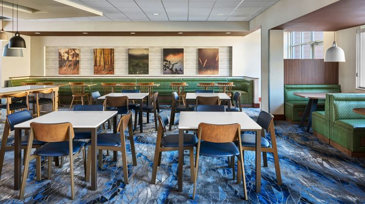 Fairfield Inn & Suites Knoxville West Restaurant