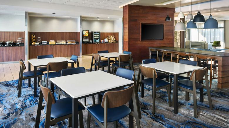 <b>Fairfield Inn & Suites Knoxville West Restaurant</b>. Images powered by <a href="https://www.leonardoworldwide.com/" title="Leonardo Worldwide" target="_blank">Leonardo</a>.