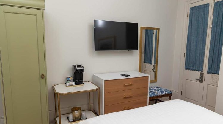 Inn on St Peter Room